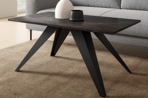 Stolik kawowy TRAVERO – prostokątny stolik industrialny do salonu